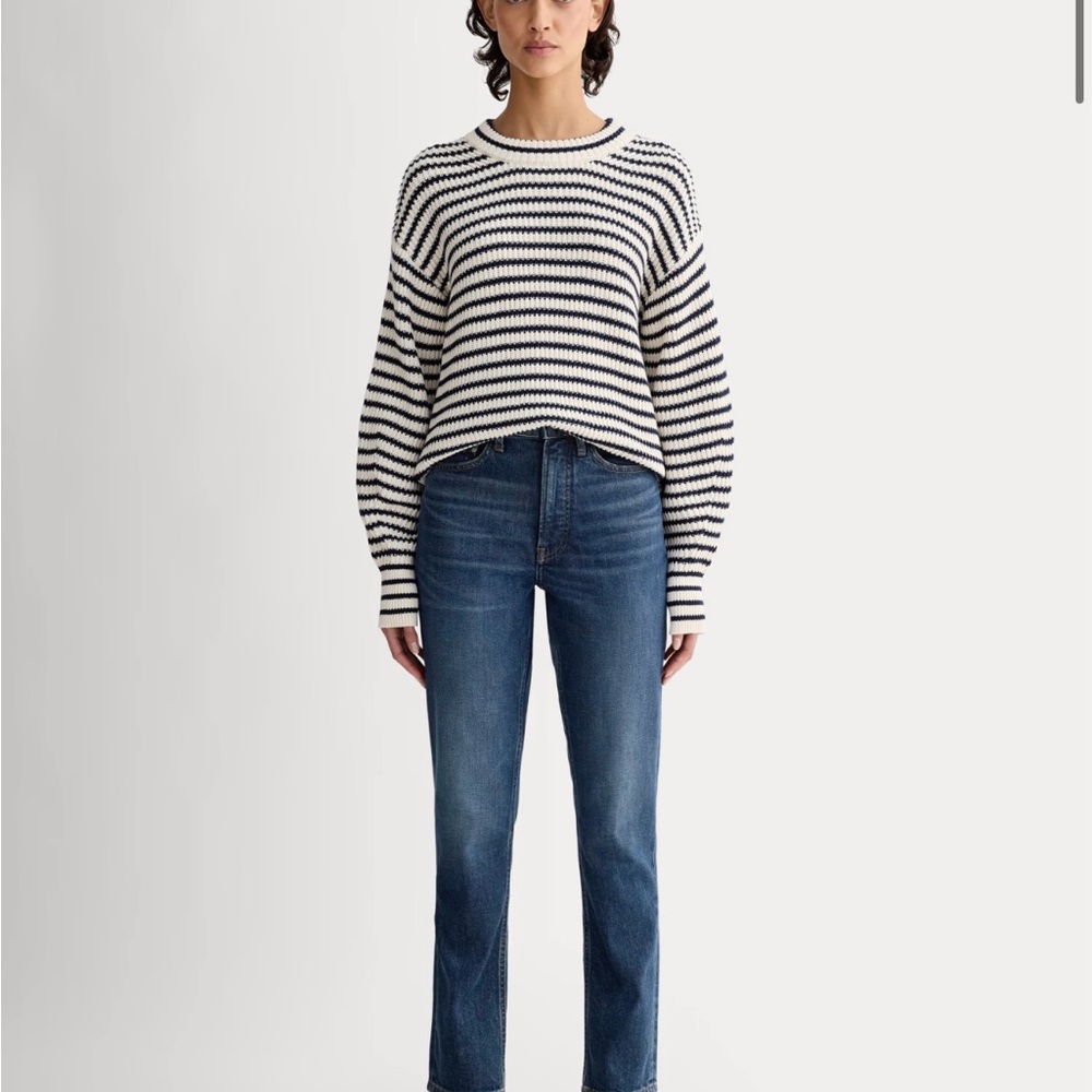 Everlane Blue Straight Leg Jeans Timeless Style